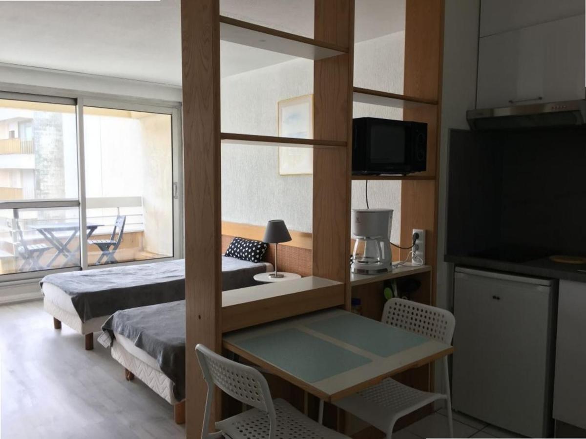 Studio Front De Mer Avec Piscine Et Balcon A Biarritz - Fr-1-3-412 Eksteriør billede