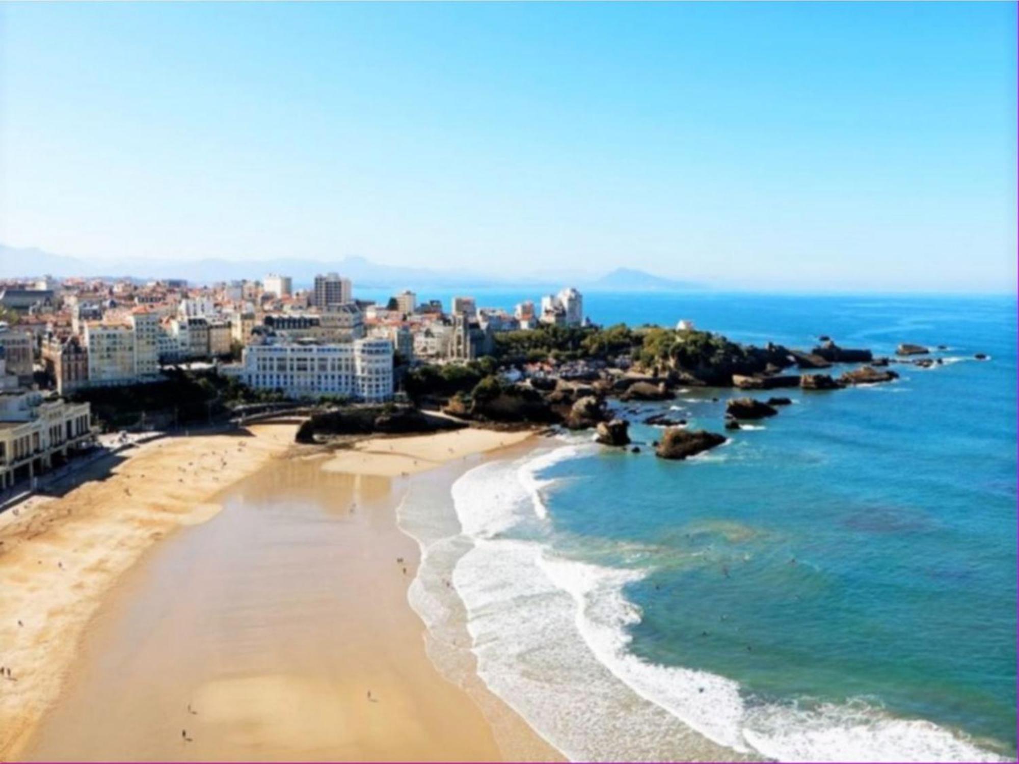 Studio Front De Mer Avec Piscine Et Balcon A Biarritz - Fr-1-3-412 Eksteriør billede