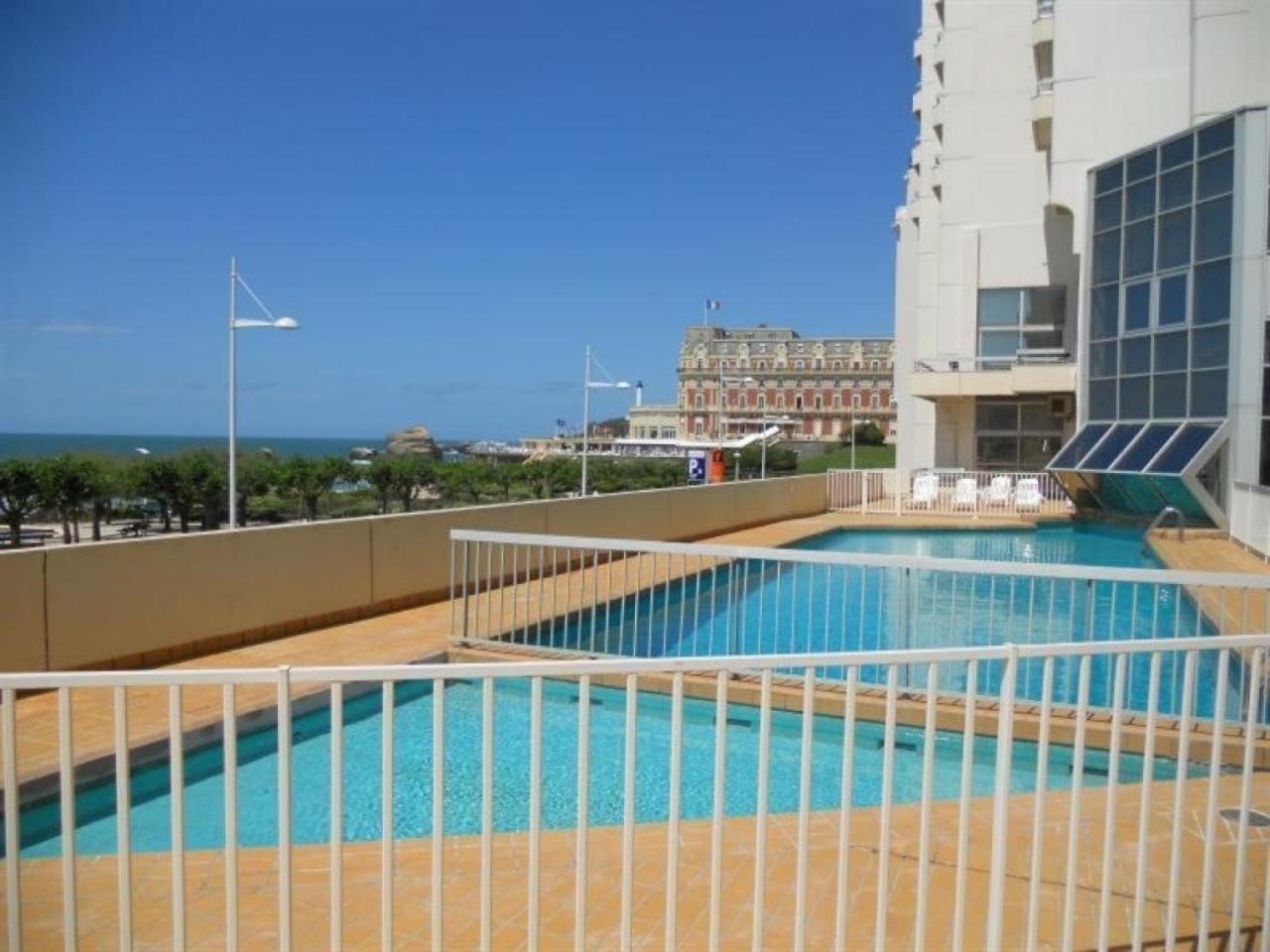 Studio Front De Mer Avec Piscine Et Balcon A Biarritz - Fr-1-3-412 Eksteriør billede